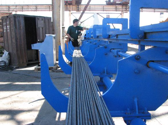 三級鋼調(diào)直機(jī)